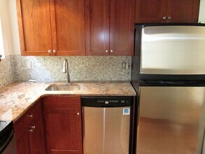 466 Commonwealth Ave, Unit 606 in Boston, MA - Building Photo - Building Photo
