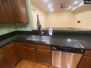 137 Hammock Dr in Lexington, SC - Building Photo - Building Photo