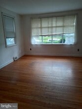4126 Berry Ave in Drexel Hill, PA - Foto de edificio - Building Photo