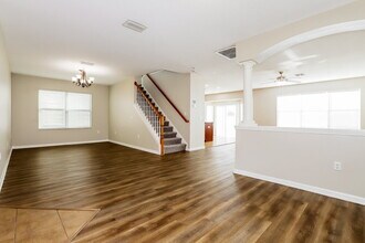 12608 Evington Point Dr in Riverview, FL - Building Photo - Building Photo