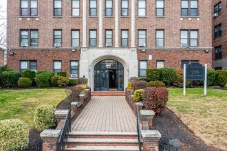 Orange Portfolio Holdings in Orange, NJ - Building Photo - Building Photo