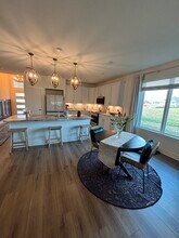 1912 Eliel Ln in Waco, TX - Foto de edificio - Building Photo