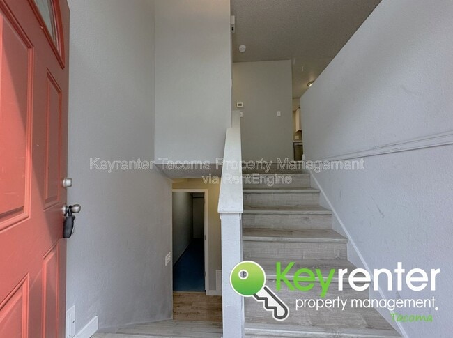 2215 N Madison St in Tacoma, WA - Building Photo - Building Photo