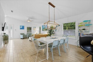 27 Mala Compra Rd in Palm Coast, FL - Building Photo