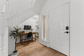 7 S Avonlea Cir in Spring, TX - Building Photo - Building Photo