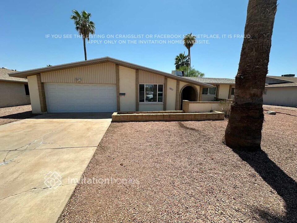 1823 E Watson Dr in Tempe, AZ - Building Photo