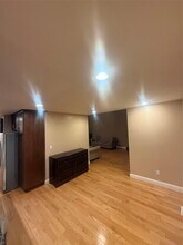 21 Cherry Ct in Woodbury, NY - Building Photo - Building Photo