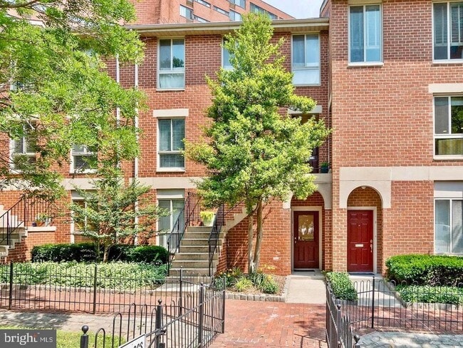 property at 16 Andrew Pl