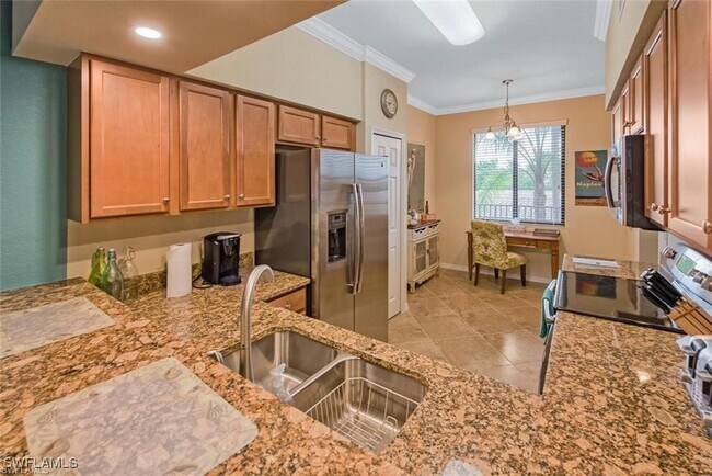 property at 9731 Acqua Ct