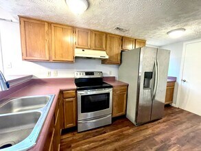 2631 Bainbridge Way in Powell, TN - Building Photo - Building Photo
