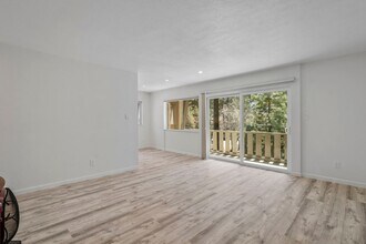 945 Harold Dr in Incline Village, NV - Building Photo - Building Photo