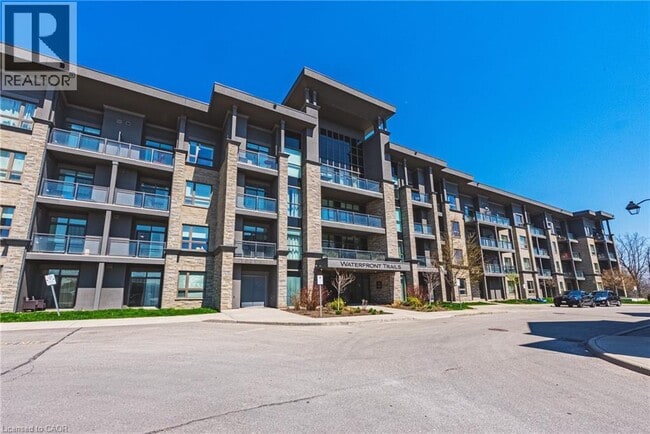 property at 35 Southshore Cres