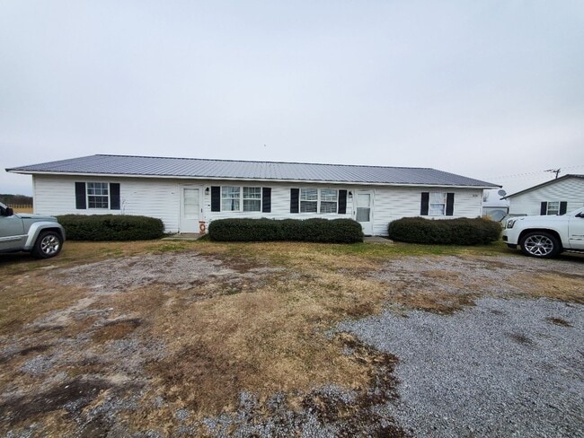 property at 1136 W Grubb St