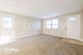 4310 Pilgrim Point Rd in Cumming, GA - Building Photo - Building Photo