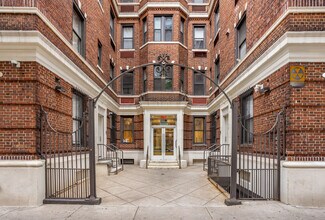 125 W 16th St in New York, NY - Building Photo - Building Photo