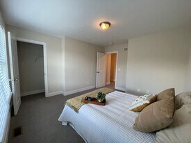 2005 Willow Dr in Richmond, KY - Building Photo