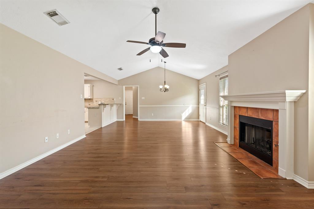 1009 Lincoln Ave in College Station, TX - Building Photo