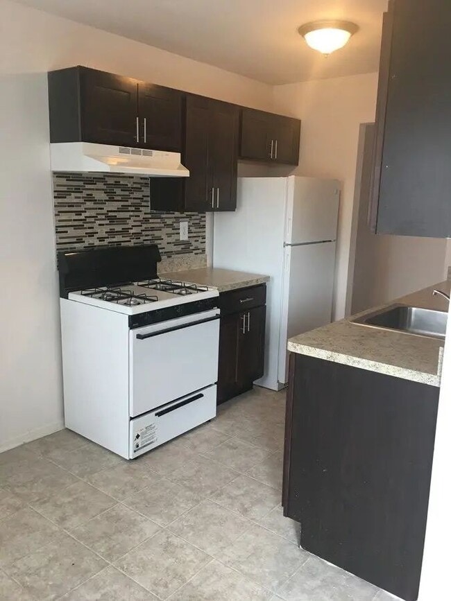 2930 Olden Oak Ln in Auburn Hills, MI - Building Photo - Building Photo