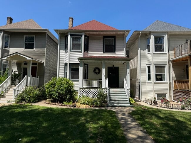 property at 1932 W Touhy Ave