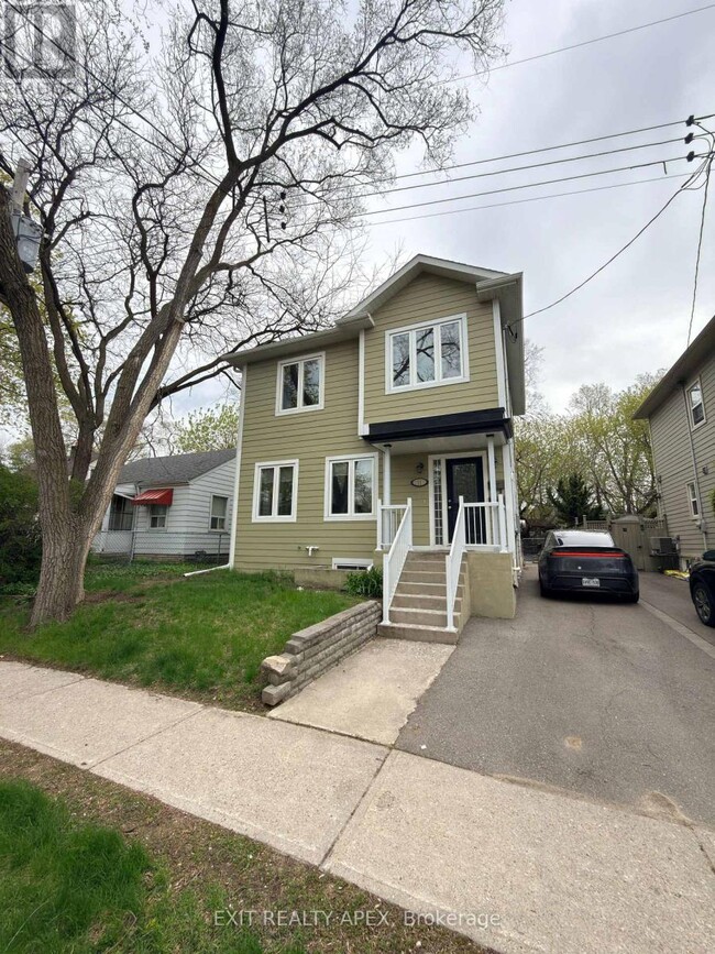 property at 11 Uno Dr