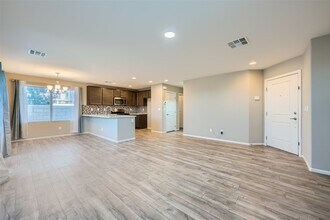 3605 Zug Bug St in North Las Vegas, NV - Building Photo - Building Photo