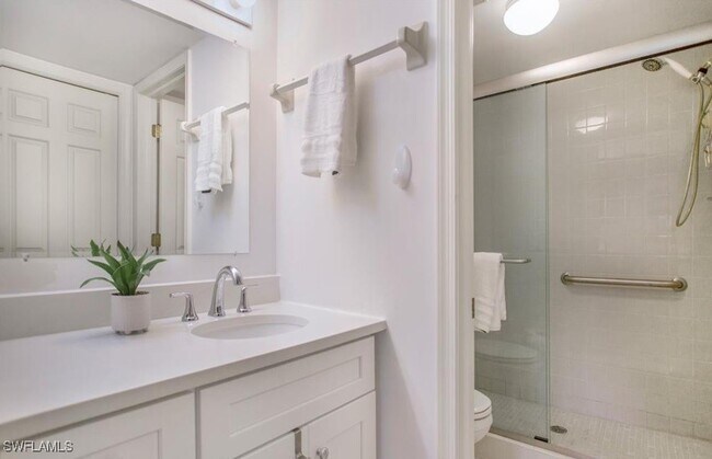 property at 3012 Sandpiper Bay Cir