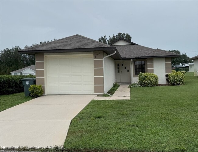 property at 675 W Wesley Cir