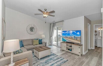 1006 Charles St in North Myrtle Beach, SC - Building Photo - Building Photo
