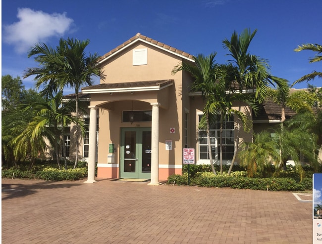 1918 5th St NE in Boynton Beach, FL - Building Photo - Building Photo