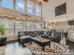 1802 Laivita Mist in San Antonio, TX - Building Photo - Building Photo
