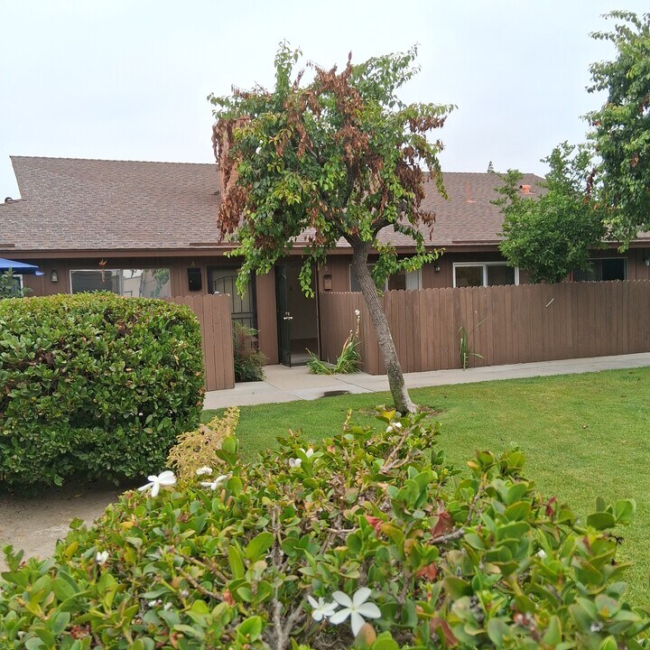 2115 1/2 S Broden St, Unit B in Anaheim, CA - Building Photo