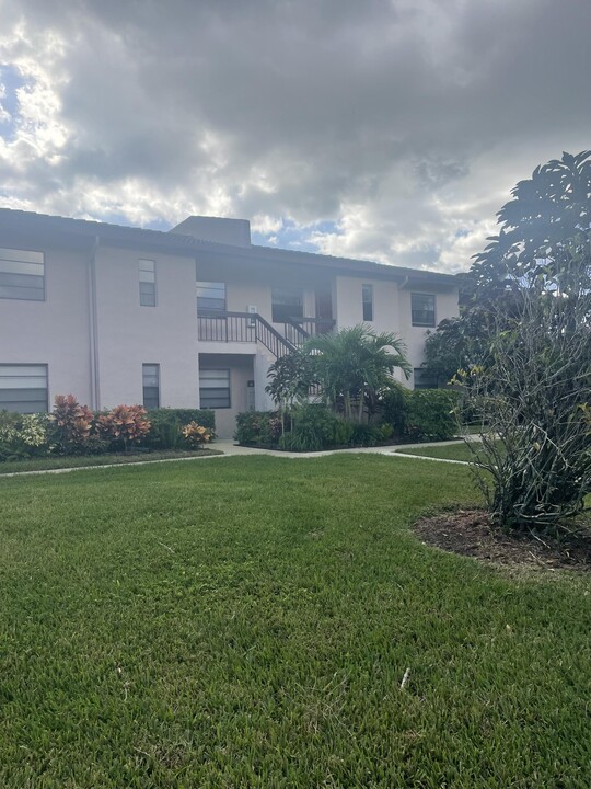 9299 Vista Del Lago-Unit -16d in Boca Raton, FL - Building Photo