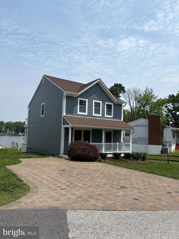 property at 1330 Washington Dr