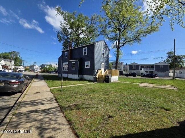property at 82 Twilight Ave