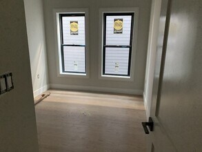 292 Princeton St, Unit 2 in Boston, MA - Building Photo - Building Photo