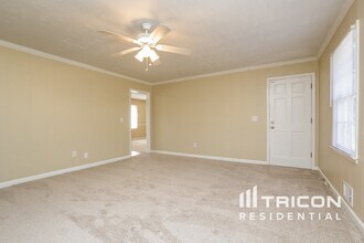 6471 Chickasaw Dr in Douglasville, GA - Building Photo - Building Photo