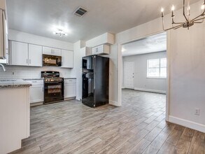 2203 Trails End Dr in Georgetown, TX - Building Photo - Building Photo