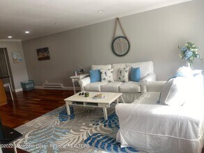 201 3rd Ave in Belmar, NJ - Building Photo - Building Photo