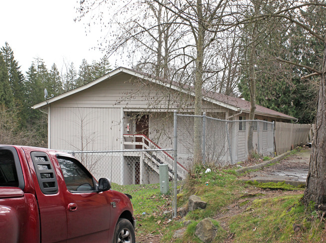 1761 S 305th Pl in Federal Way, WA - Foto de edificio - Building Photo