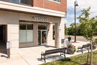 The Reserve at Hudson Crossing in Oswego, IL - Foto de edificio - Building Photo