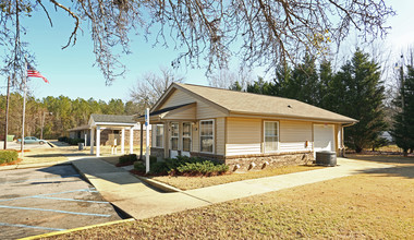 Park Avenue Apartments I and II in Johnston, SC - Building Photo - Building Photo