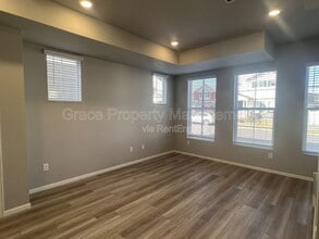 1200 Sugarloaf Ln in Erie, CO - Building Photo - Building Photo