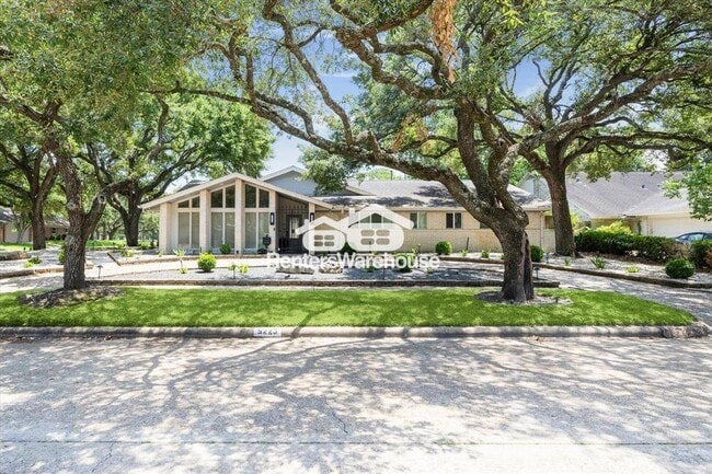 5223 Braesvalley Dr in Houston, TX - Building Photo - Building Photo