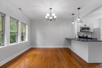 4057 N Spaulding Ave in Chicago, IL - Building Photo - Building Photo