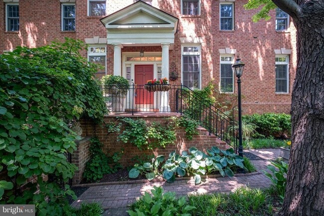 property at 2026 Mayfair McLean Ct