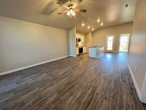 3214 Aberdeen Ave in Wolfforth, TX - Building Photo - Building Photo