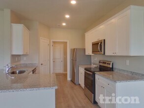 126 Harvest Cir in Dickson, TN - Building Photo - Building Photo