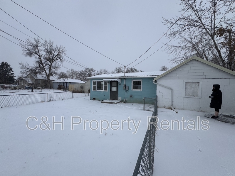 2810 1/2 8th Ave S in Billings, MT - Building Photo