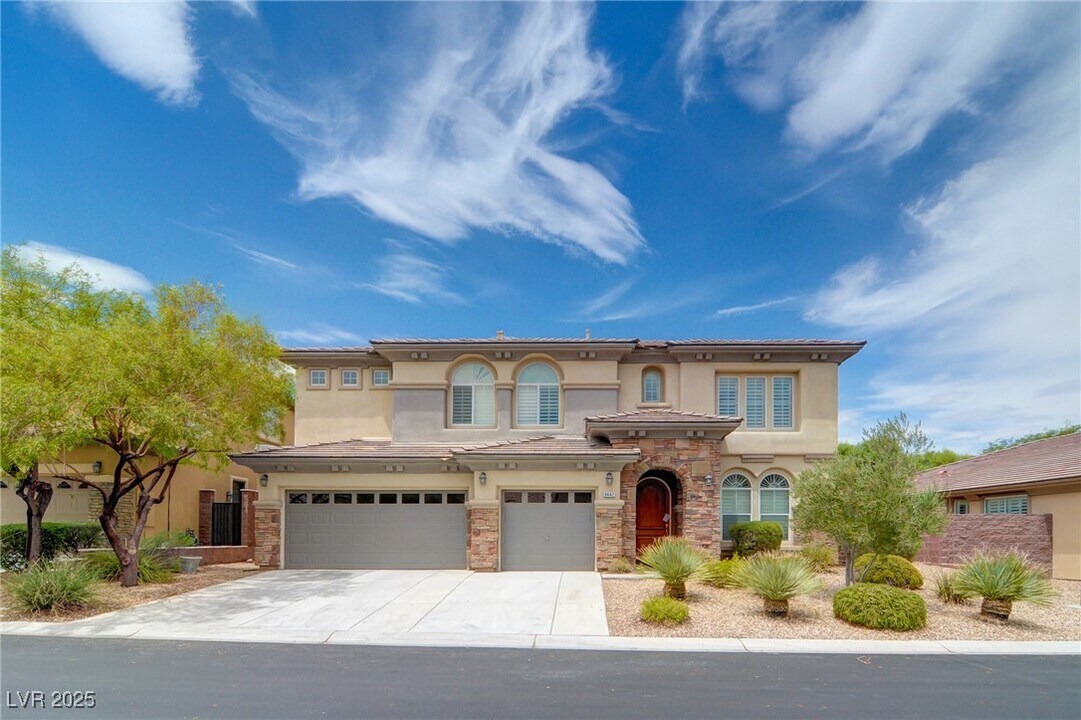 8442 Elche Ct in Las Vegas, NV - Building Photo