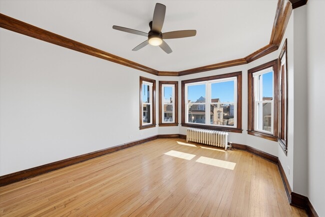 11432 S Indiana Ave, Unit 11434 2 in Chicago, IL - Foto de edificio - Building Photo